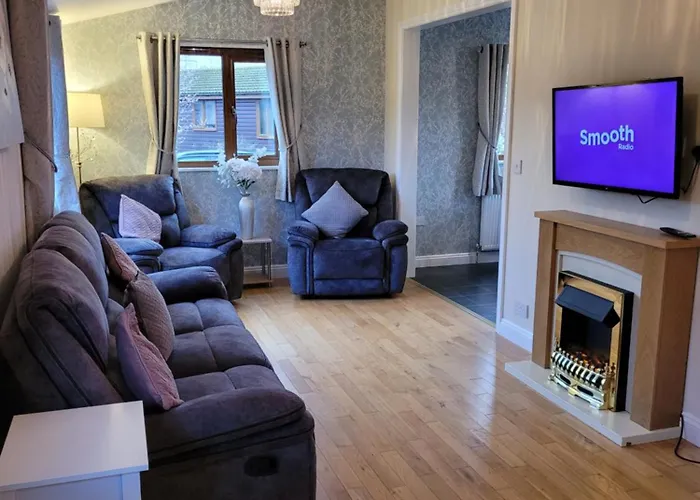 Elckys Hot Tub * York